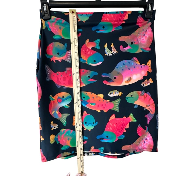 Colorful Fish Skirt! size 2XL (NWOT) - Picture 4 of 7